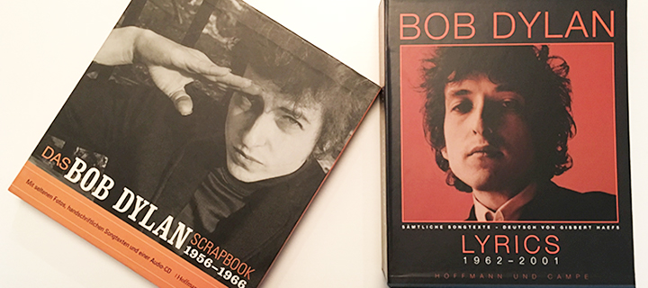 Foto Bücher über Bob Dylan (Scrapbook and Lyriks)